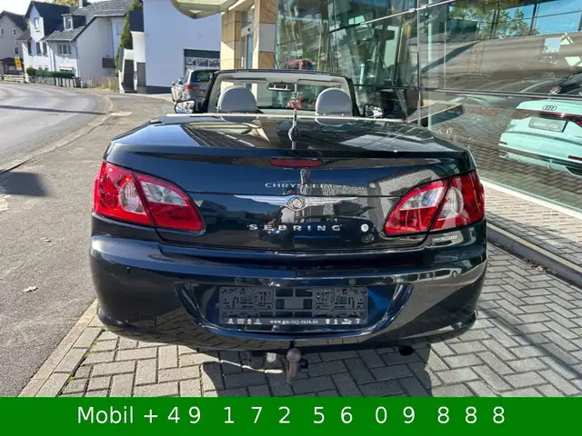 Chrysler Sebring view 9