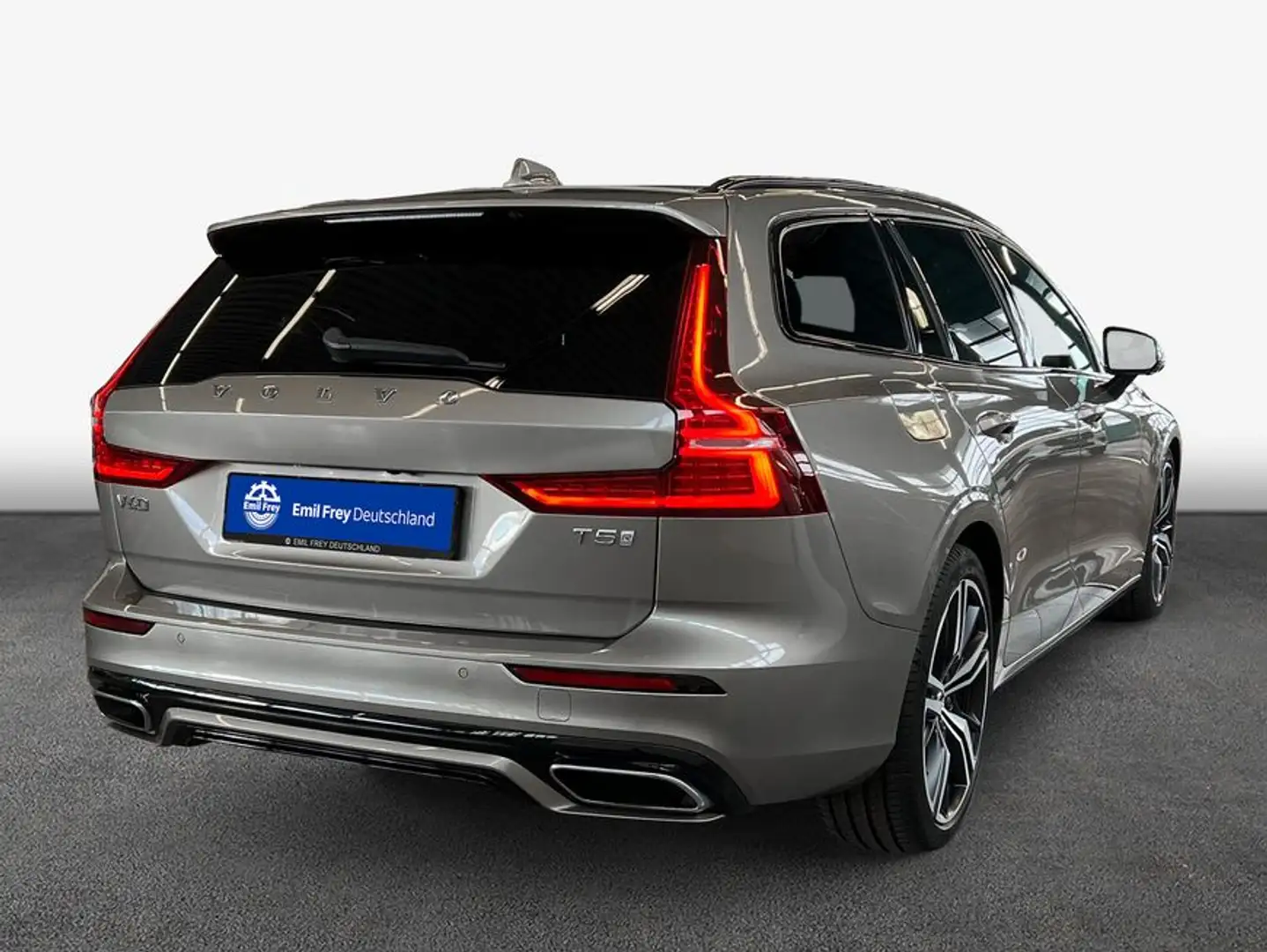 Volvo V60 T5 R-Design Aut Glasd 360° Leder PilotAssist B Grau - 2