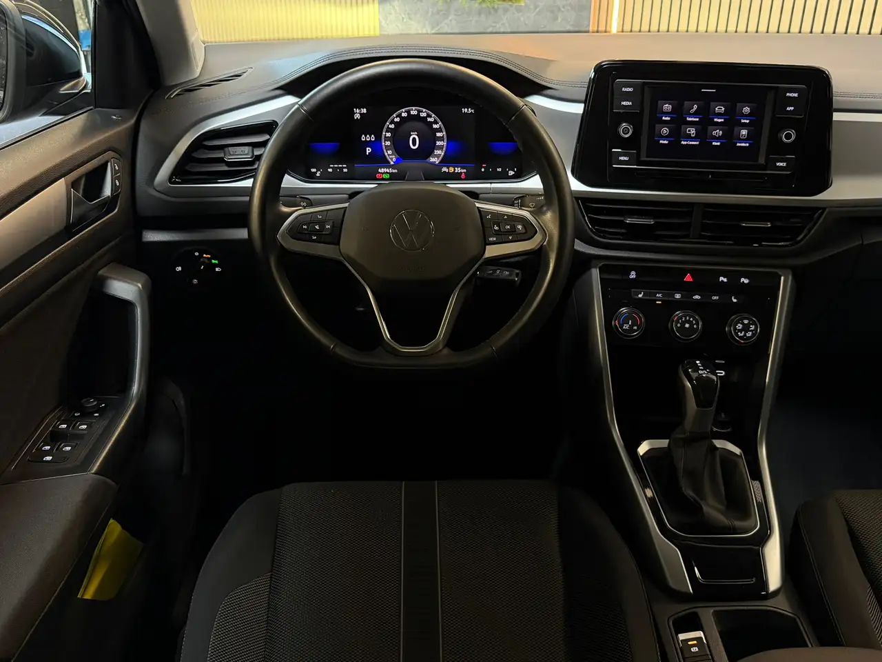 Volkswagen T-Roc 1.5 TSI Life AUTOMAAT LED DEALER ONDERHOUDEN STOEL, миниатюра 11