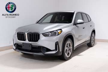 xDrive, Premium Pkg, No Accidents, BC Car