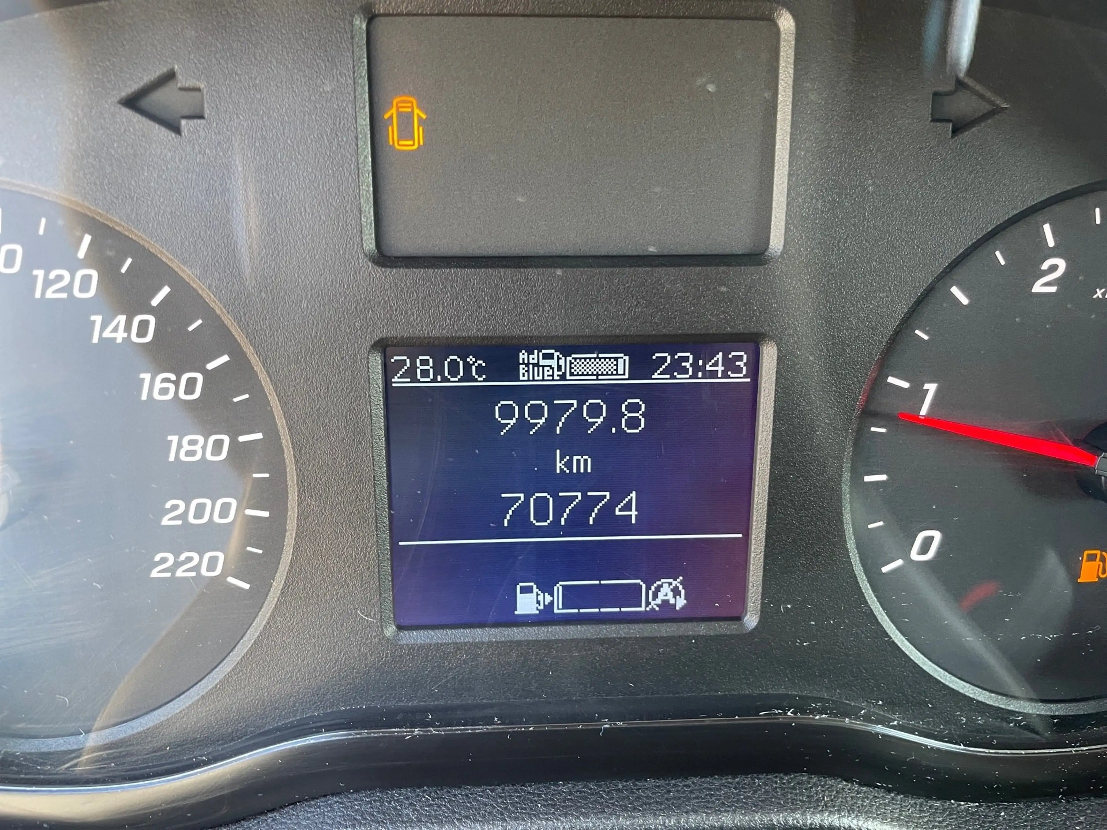 Mercedes-Benz Citan 110 CDI Kasten BASE Standard Radio — photo 12