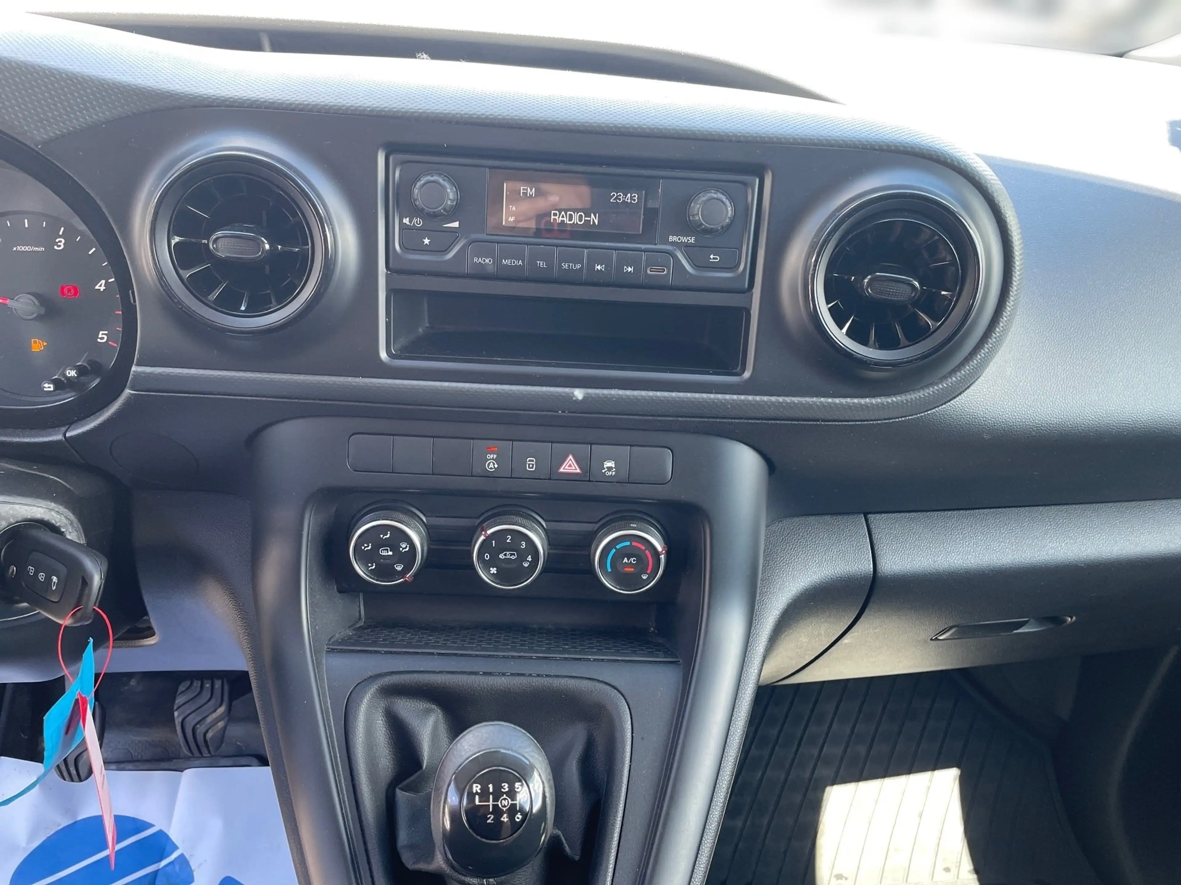Mercedes-Benz Citan 110 CDI Kasten BASE Standard Radio — photo 13