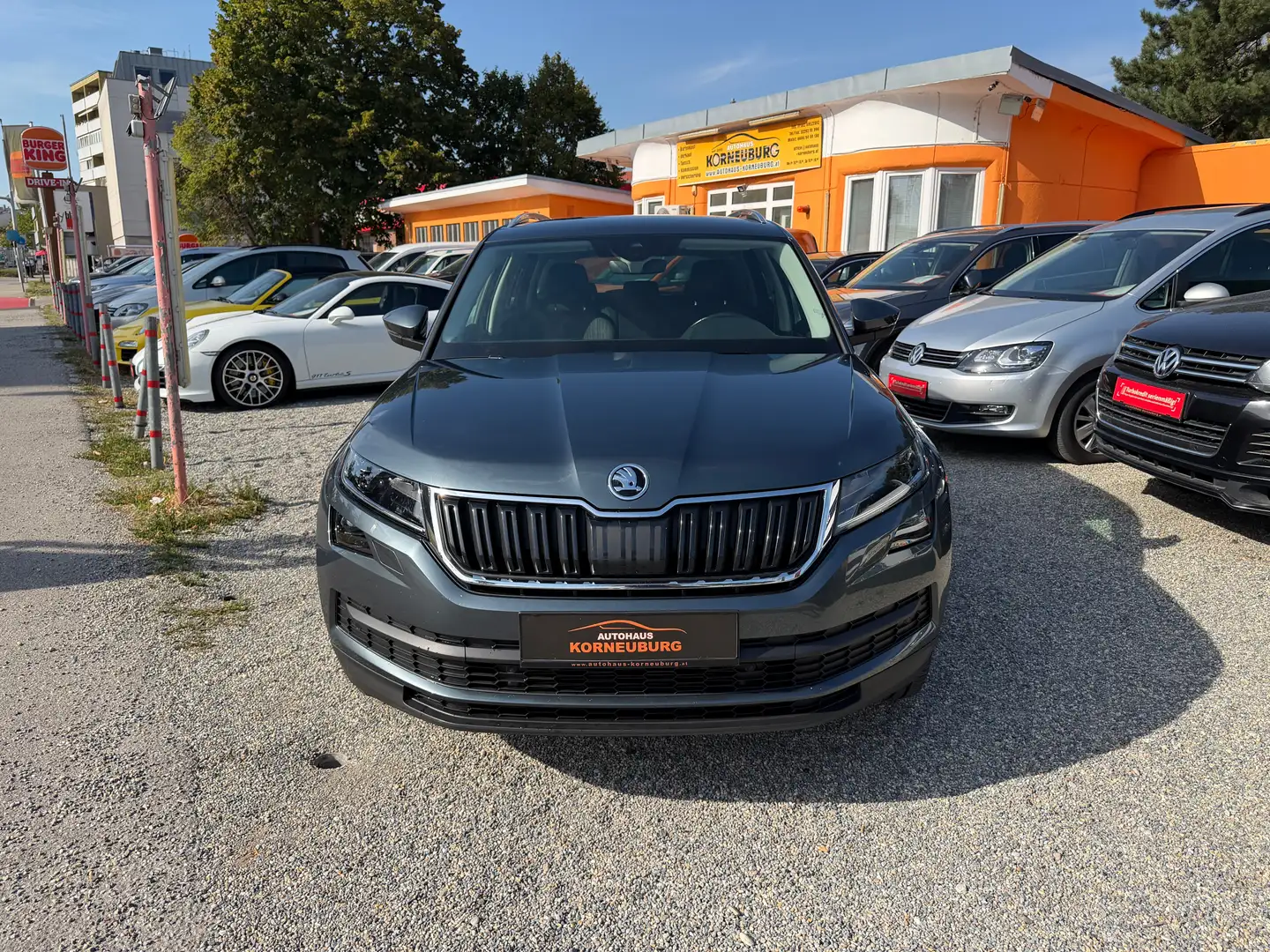 Skoda Kodiaq Style 4x4 *1.Besitz*DSG*Allrad*NAVI*RFK* Grau - 2