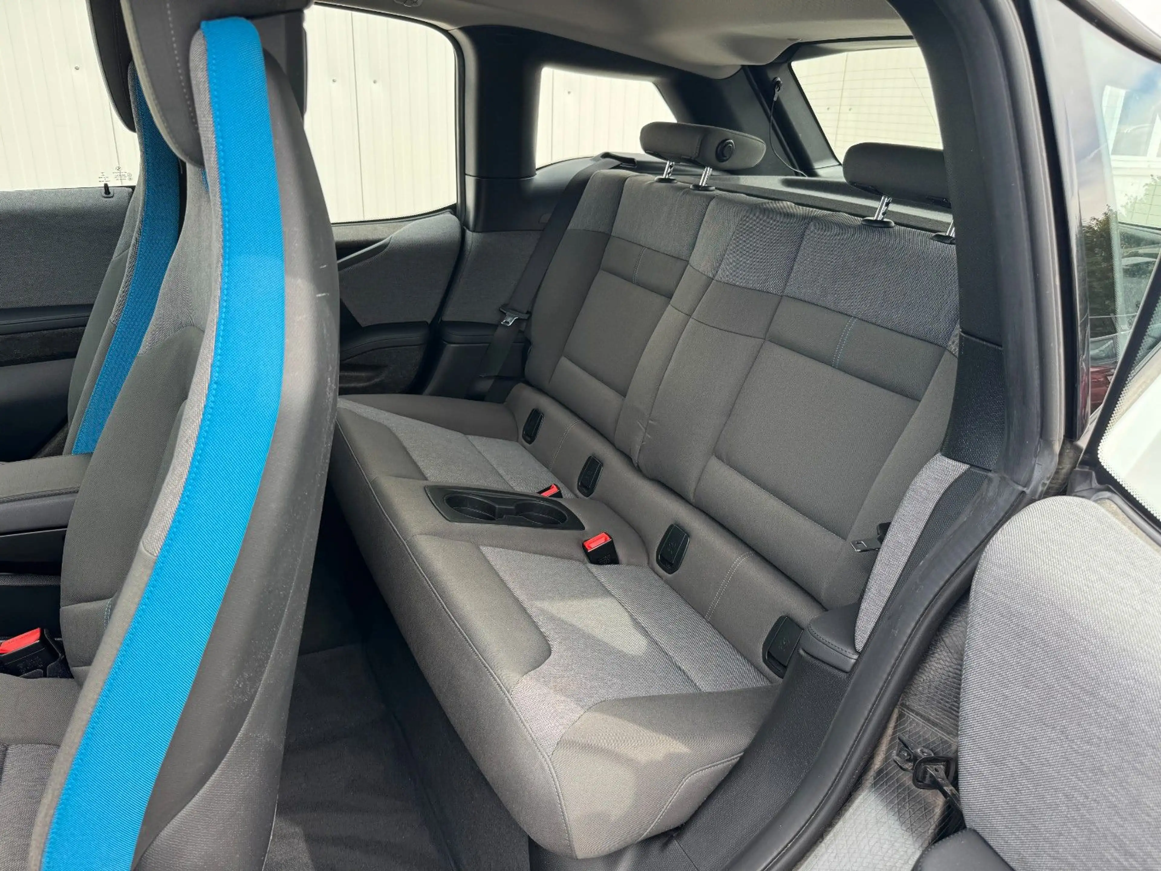 BMW i3 REX *NAVI*LED*SHZ*PDC* — photo 13