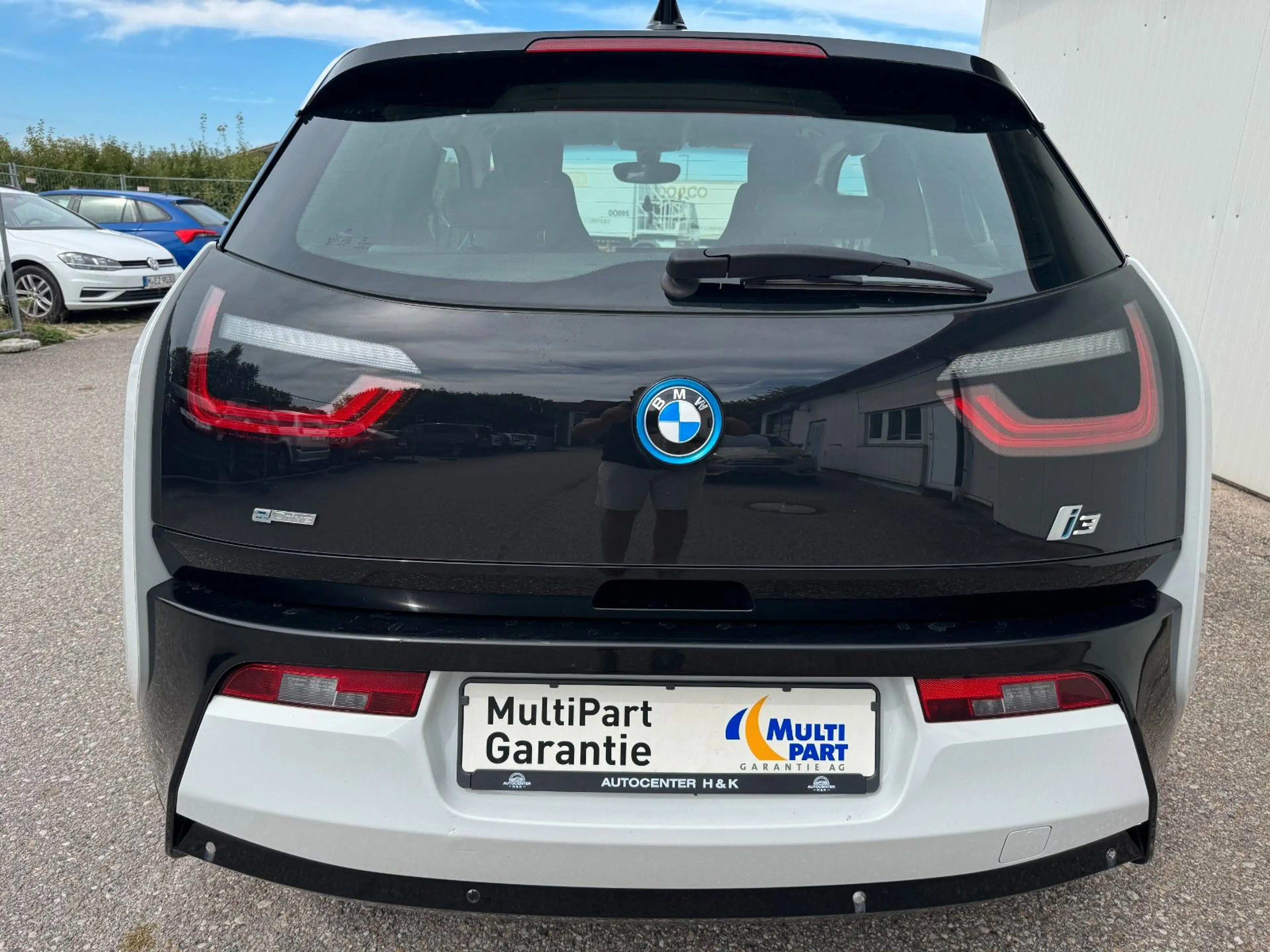 BMW i3 REX *NAVI*LED*SHZ*PDC* — photo 6