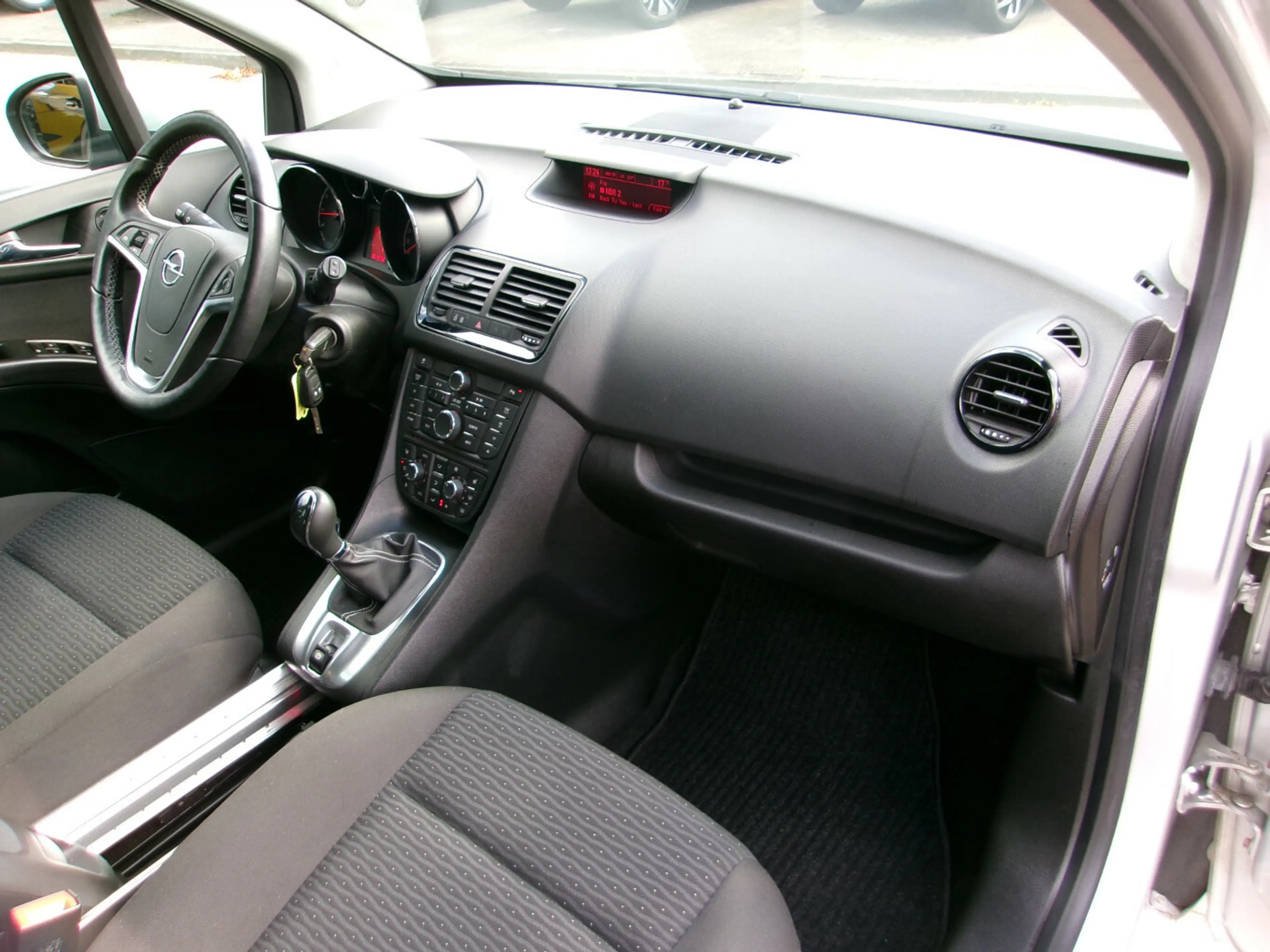 Opel Meriva Drive AHK Szhzg — photo 16