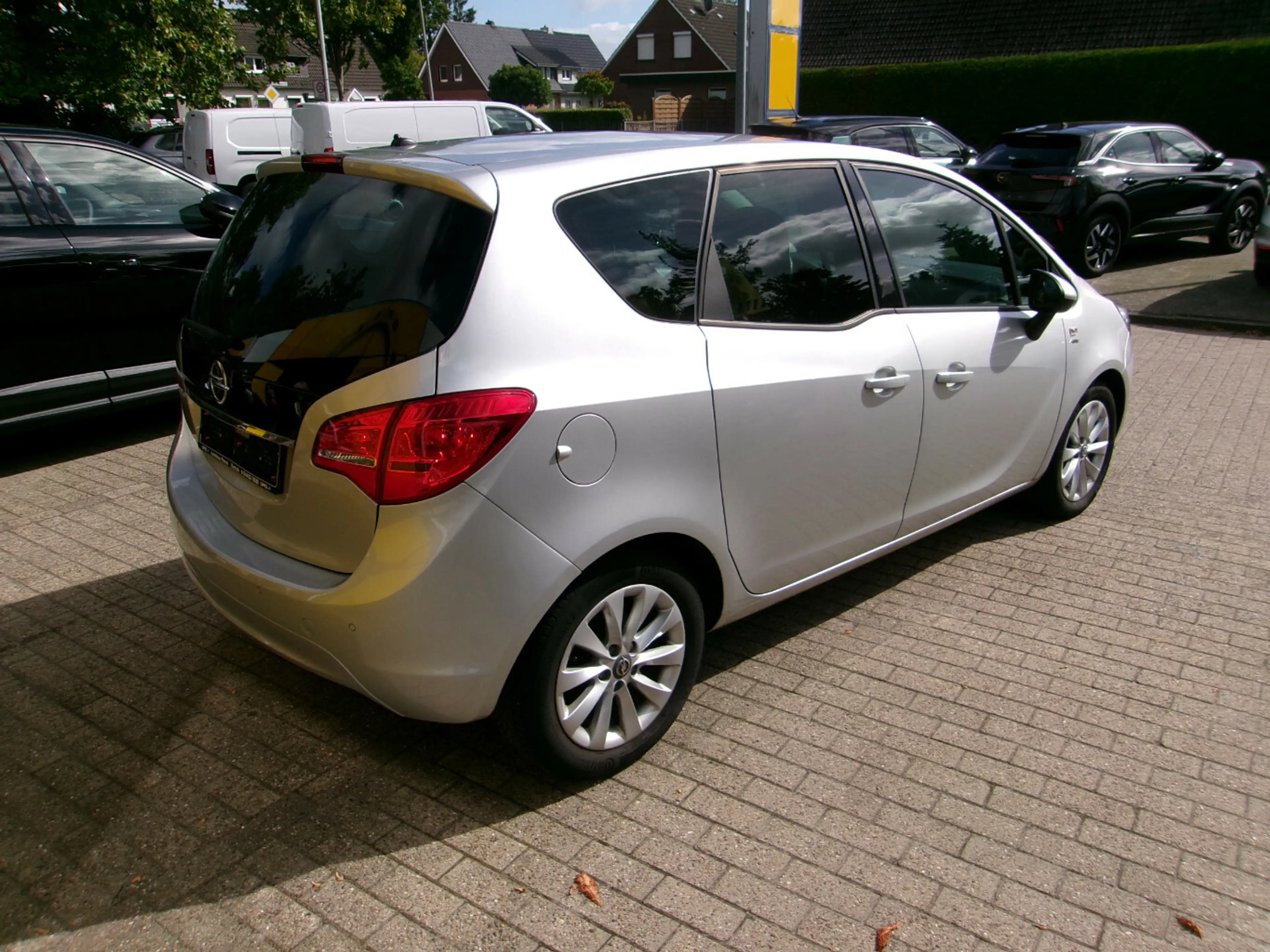Opel Meriva Drive AHK Szhzg — photo 5