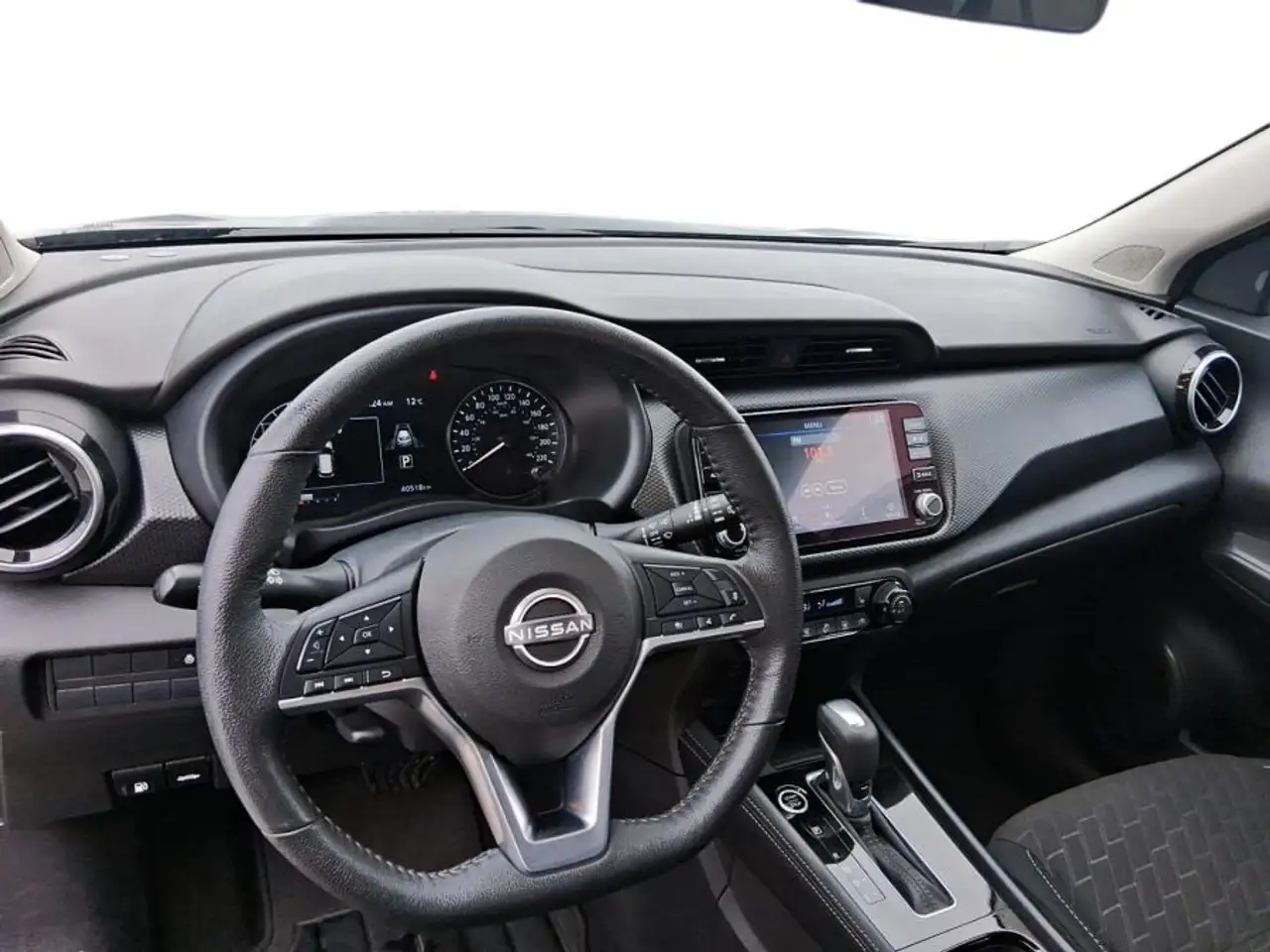Nissan Kicks снимка Nissan Kicks
