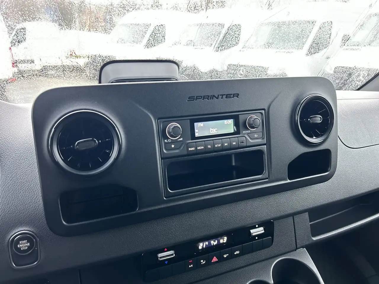 Mercedes-Benz Sprinter снимка Mercedes-Benz Sprinter