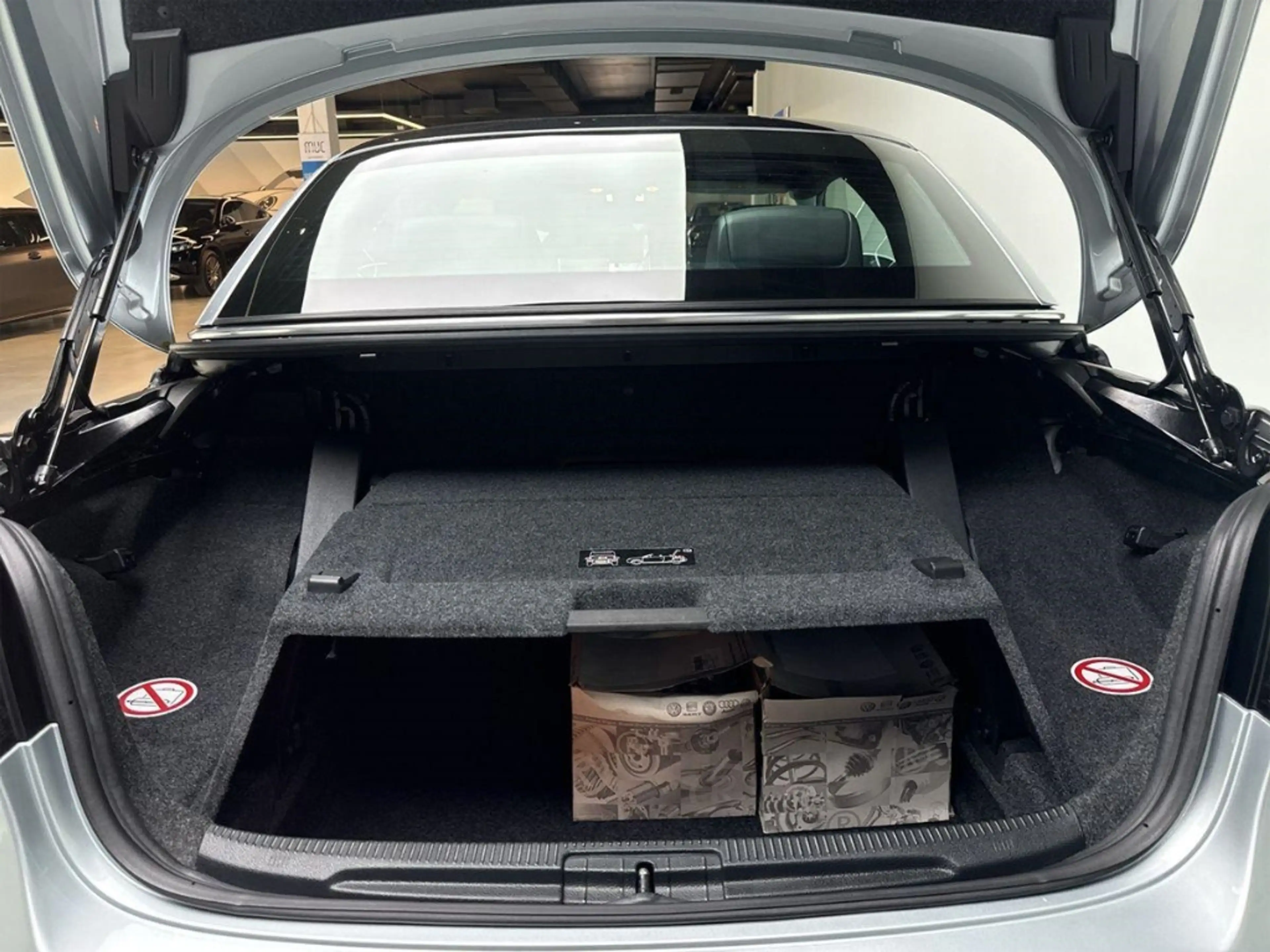 Volkswagen Eos VR6 Dynaudio Tempomat 1.Hand Unfallfrei — photo 12