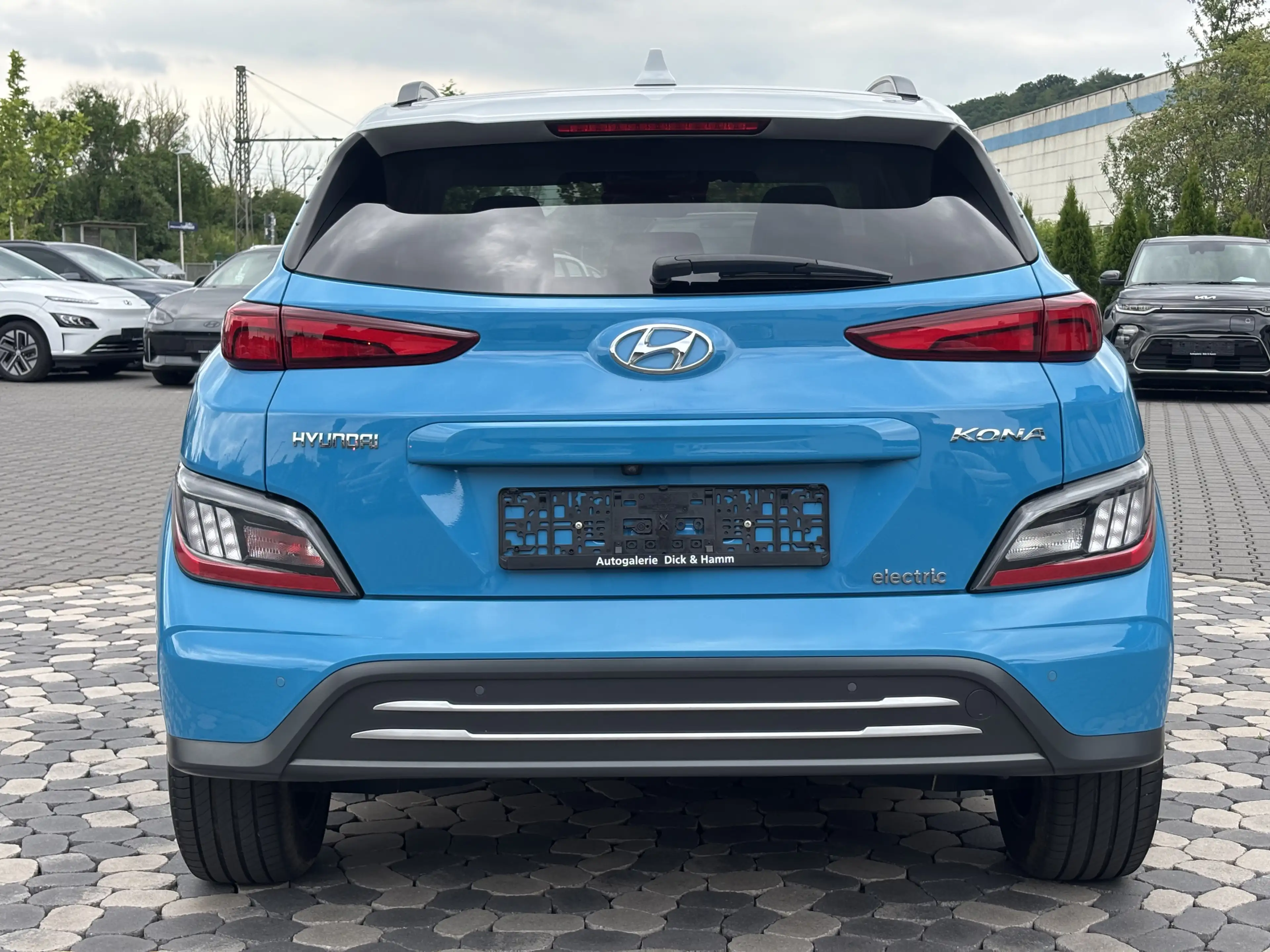 Hyundai KONA Prime LED HUD NAV LEDER 4xSHZ 64KWh — photo 7