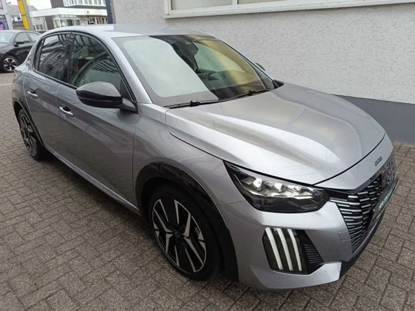 Peugeot 208 GT Facelift Grau - 2