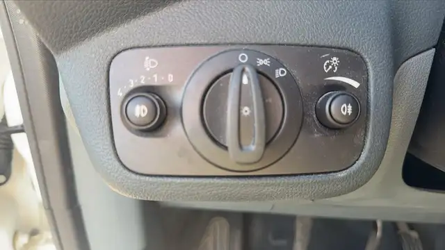 Ford C-Max view 26