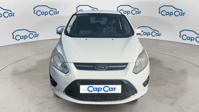 Ford C-Max view 5