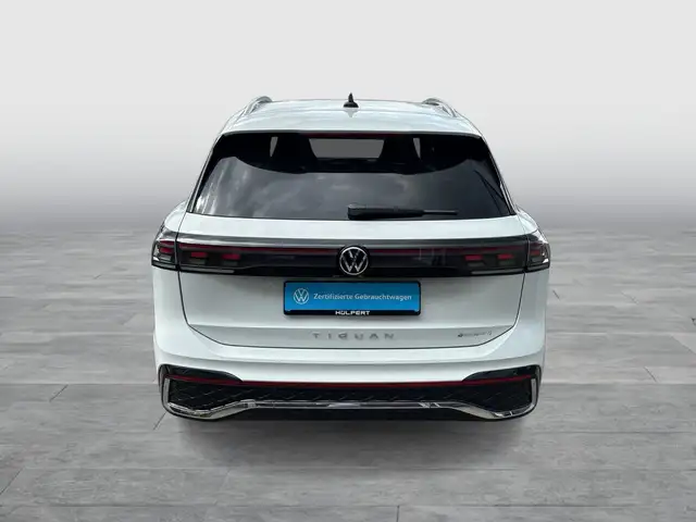 Volkswagen Tiguan view 6