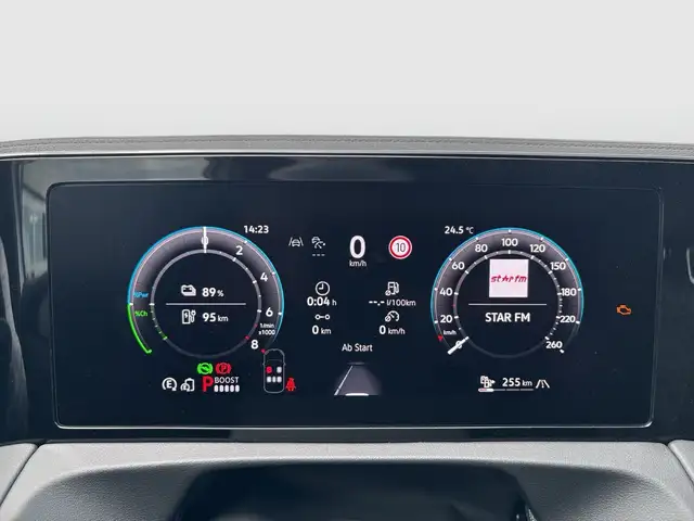 Volkswagen Tiguan view 13