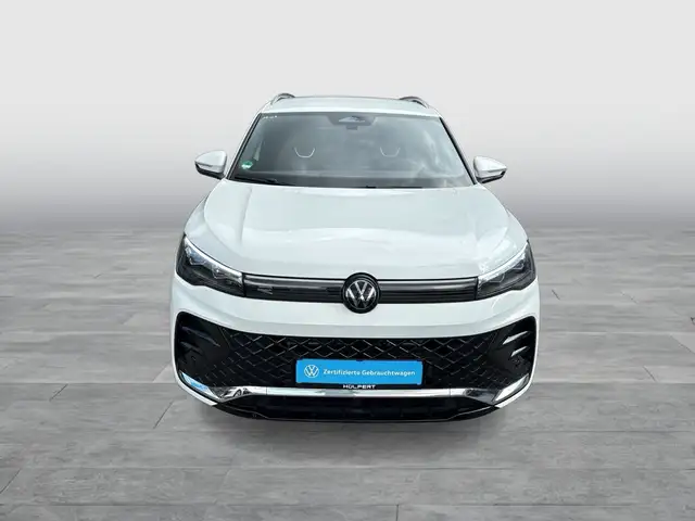 Volkswagen Tiguan view 9