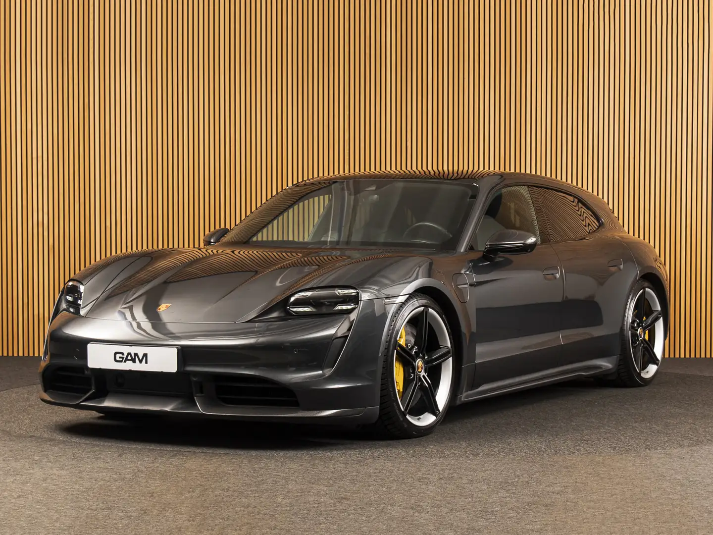 porsche taycan