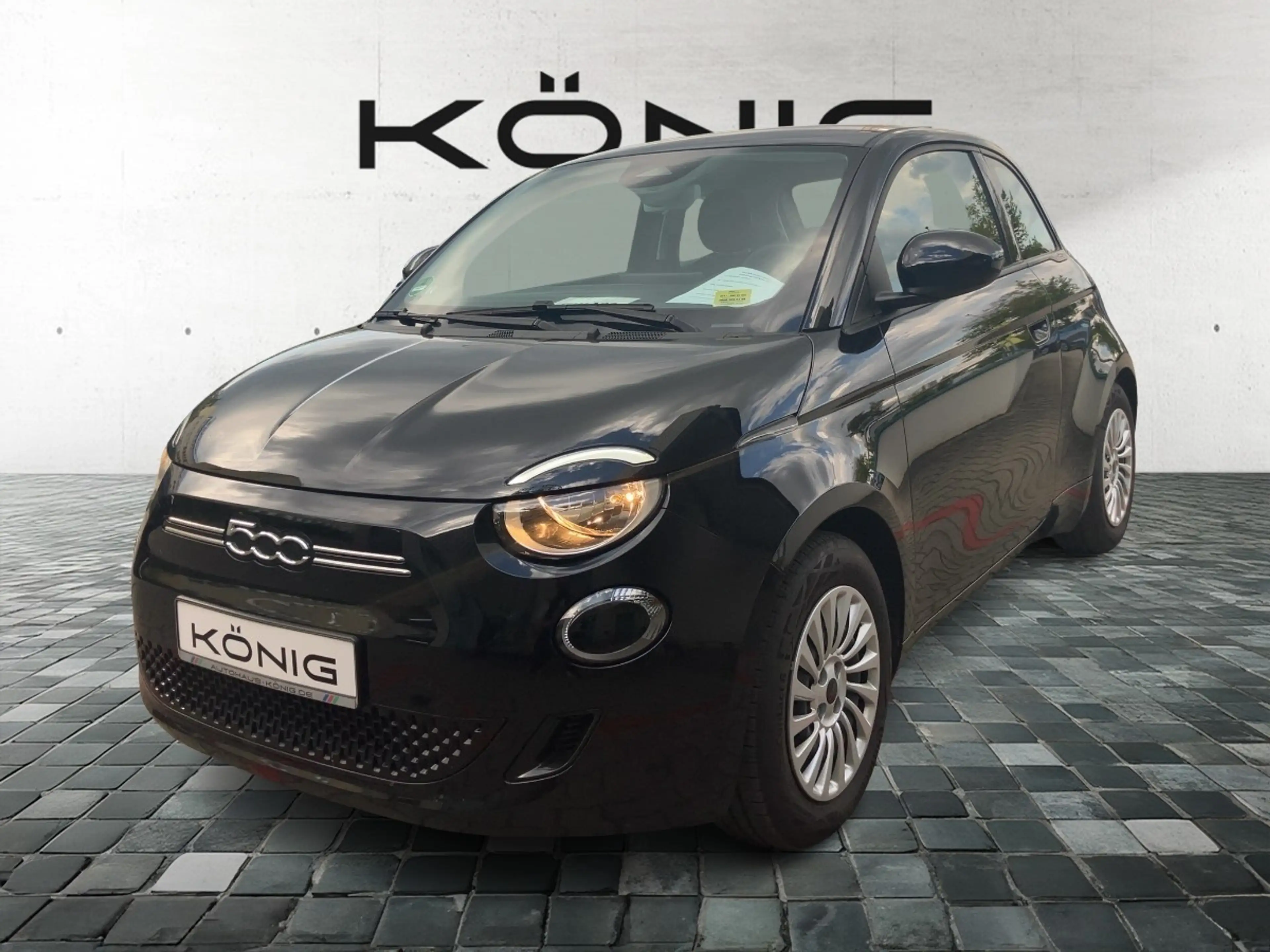Fiat 500e Base 42 kWh Klimaautomatik*Carpaly*Touch