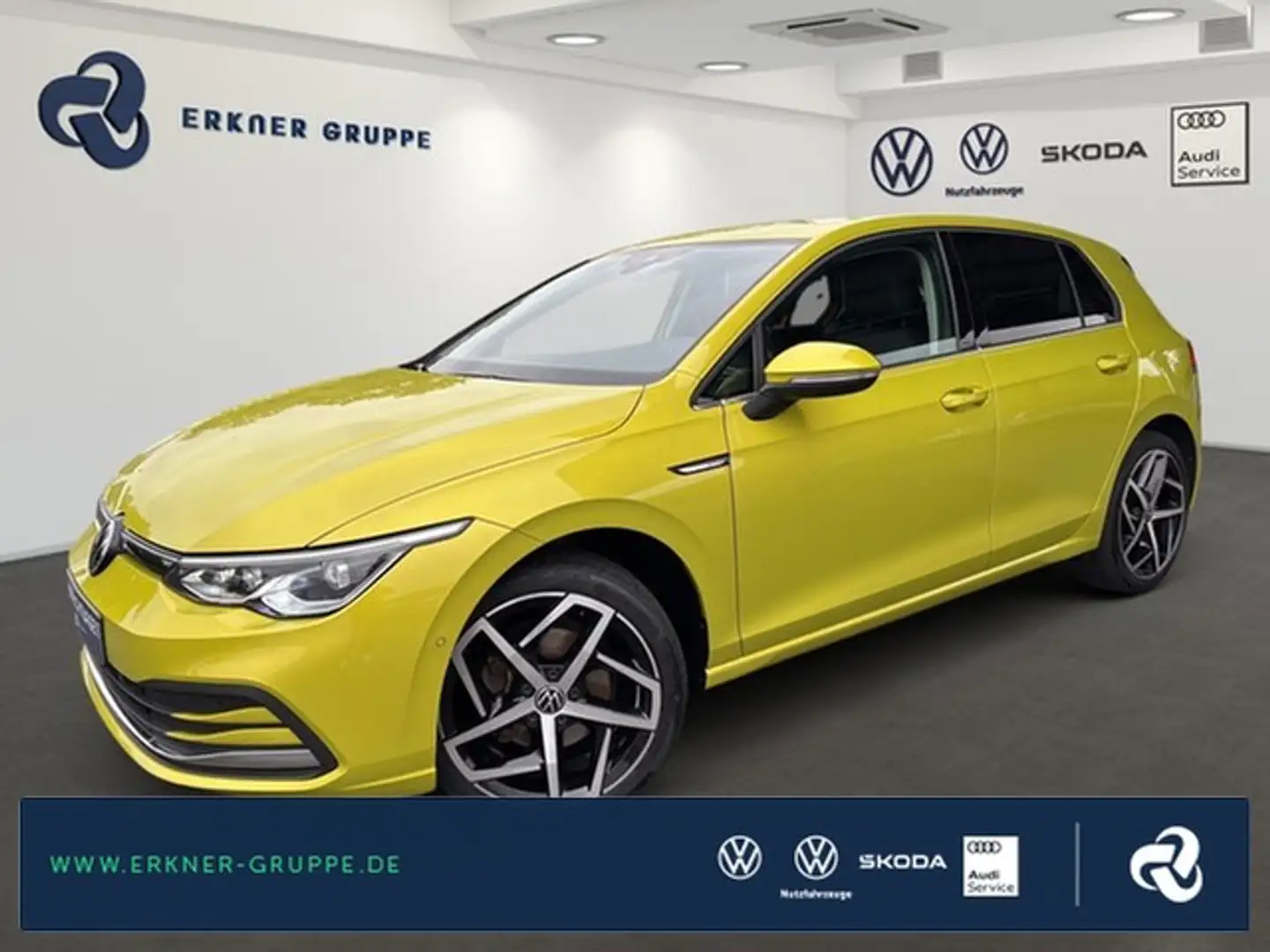 Volkswagen Golf VIII Lim. 1.5eTSI DSG Life LED+ACC+PARKLENK+++ Amarillo - 1
