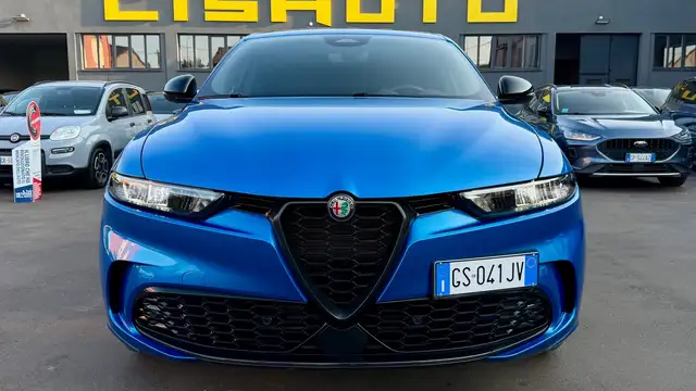 Alfa Romeo Tonale view 2