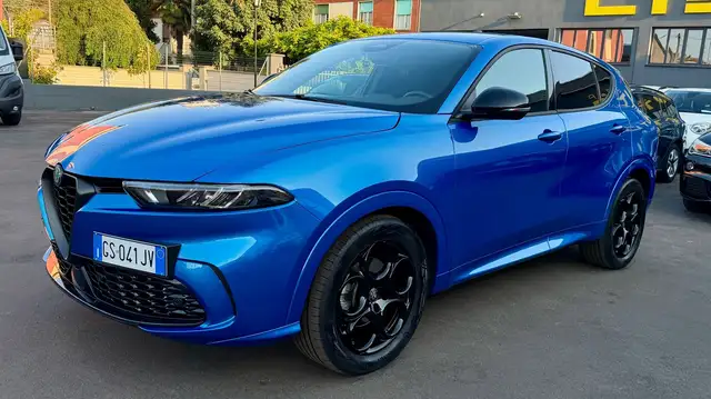 Alfa Romeo Tonale view 3