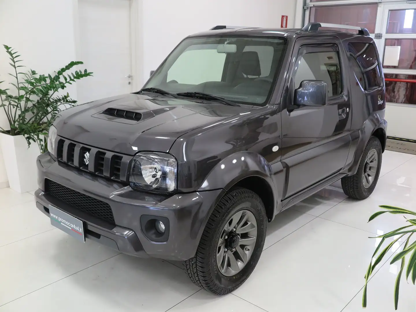 Suzuki Jimny 1.3 vvt Ranger Style 4wd E6 "Solo 45.000 Km" Gris - 1
