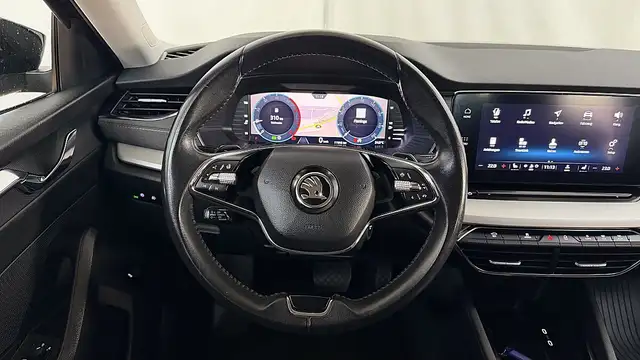 Skoda Octavia view 6