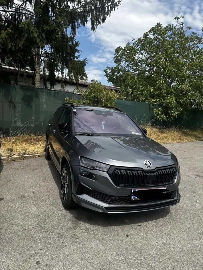 Skoda Karoq 1,5 TSI Sportline DSG (PREIS VERHANDELBAR) Grau - 1