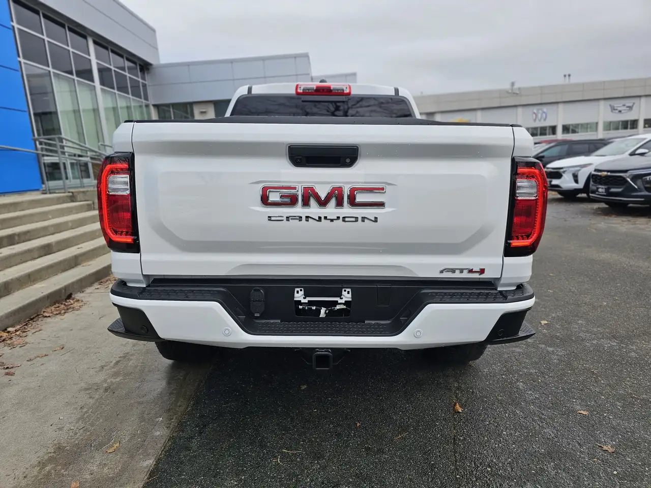 GMC Canyon снимка GMC Canyon