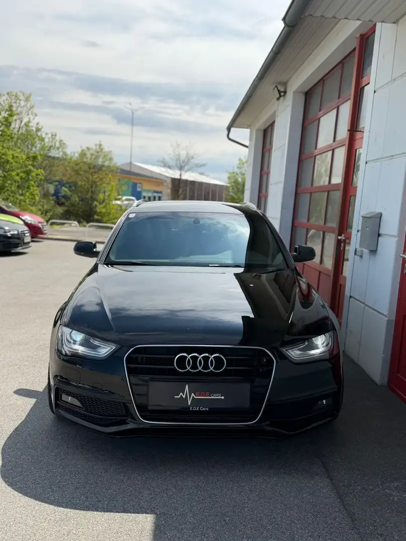 Audi A4 Avant 2.0 TDI S-Line Schwarz - 2