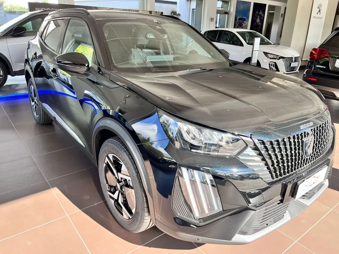Peugeot 2008 PureTech 100 S&S Style Grigio - 2