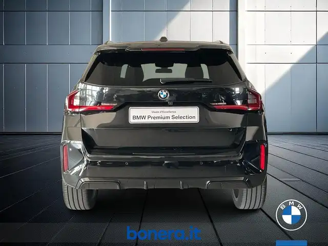 BMW X1 view 7