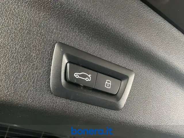 BMW X1 view 14