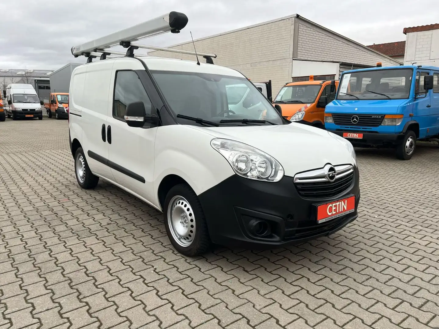 Opel Combo D Kasten 30 Jahre Edition L1H1 2,2t Blanc - 1