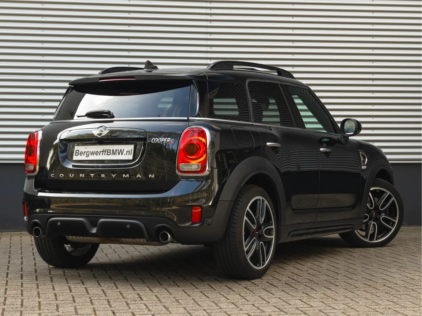 MINI John Cooper Works Countryman Mini 2.0 S - JCW-Pack - Pano - Harman Kardon - Cam Negru - 2