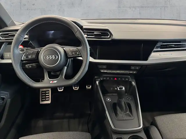 Audi A3 view 9