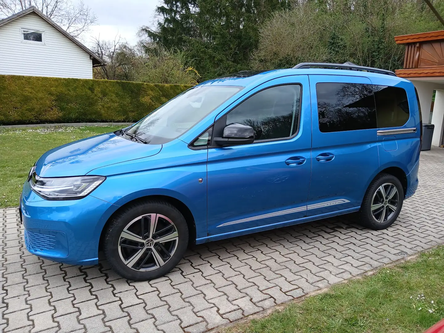 Volkswagen Caddy Caddy 1,5 TSI Move DSG Move Blau - 1
