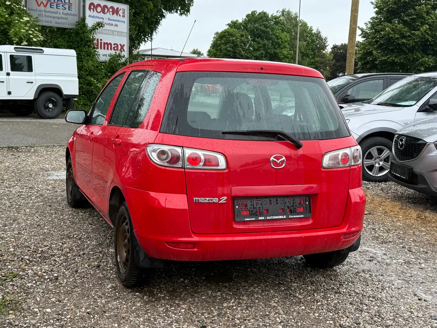 Mazda 2 1.25 Comfort Rojo - 2