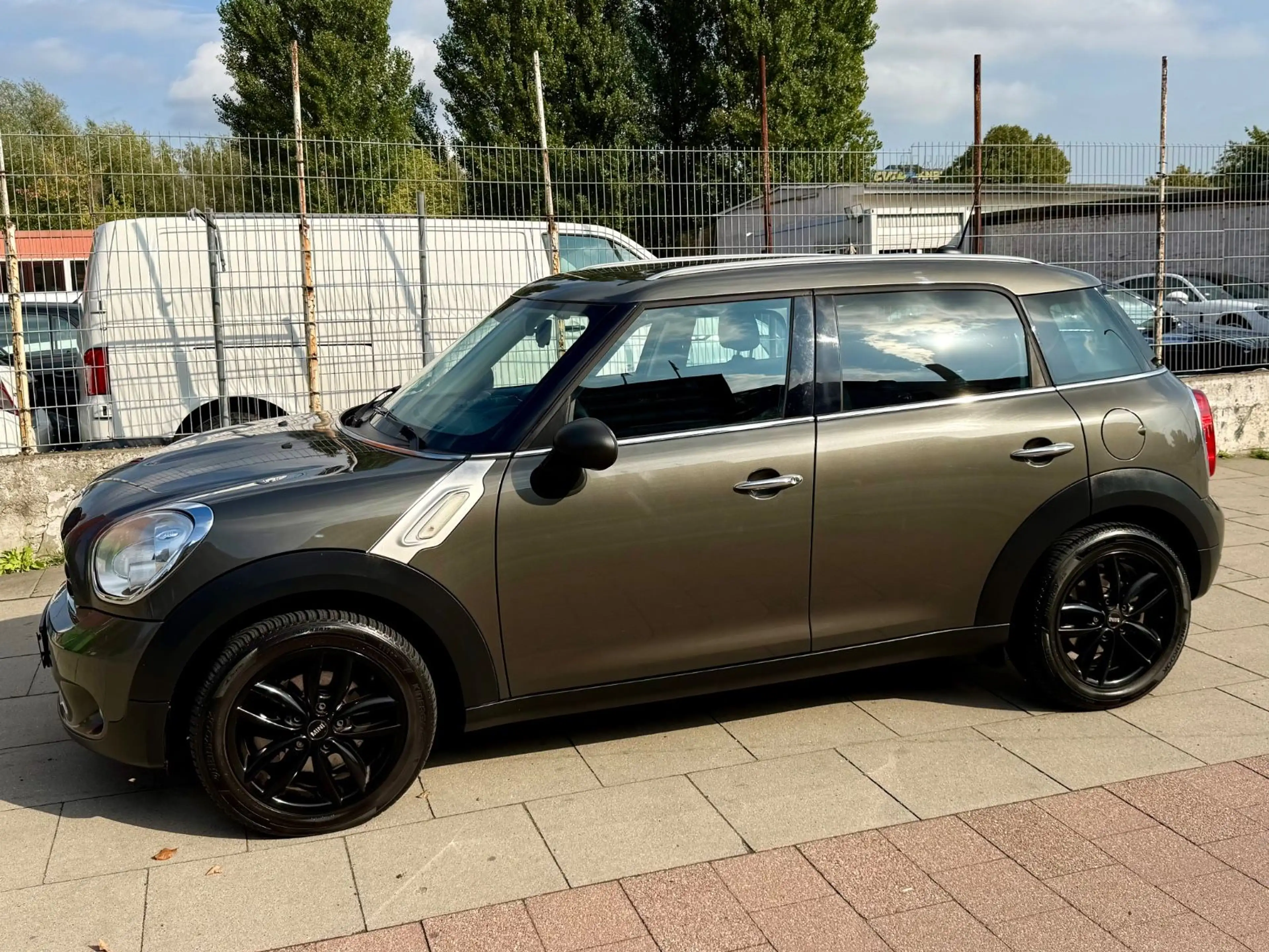 MINI One Countryman One * TÜV NEU — photo 5