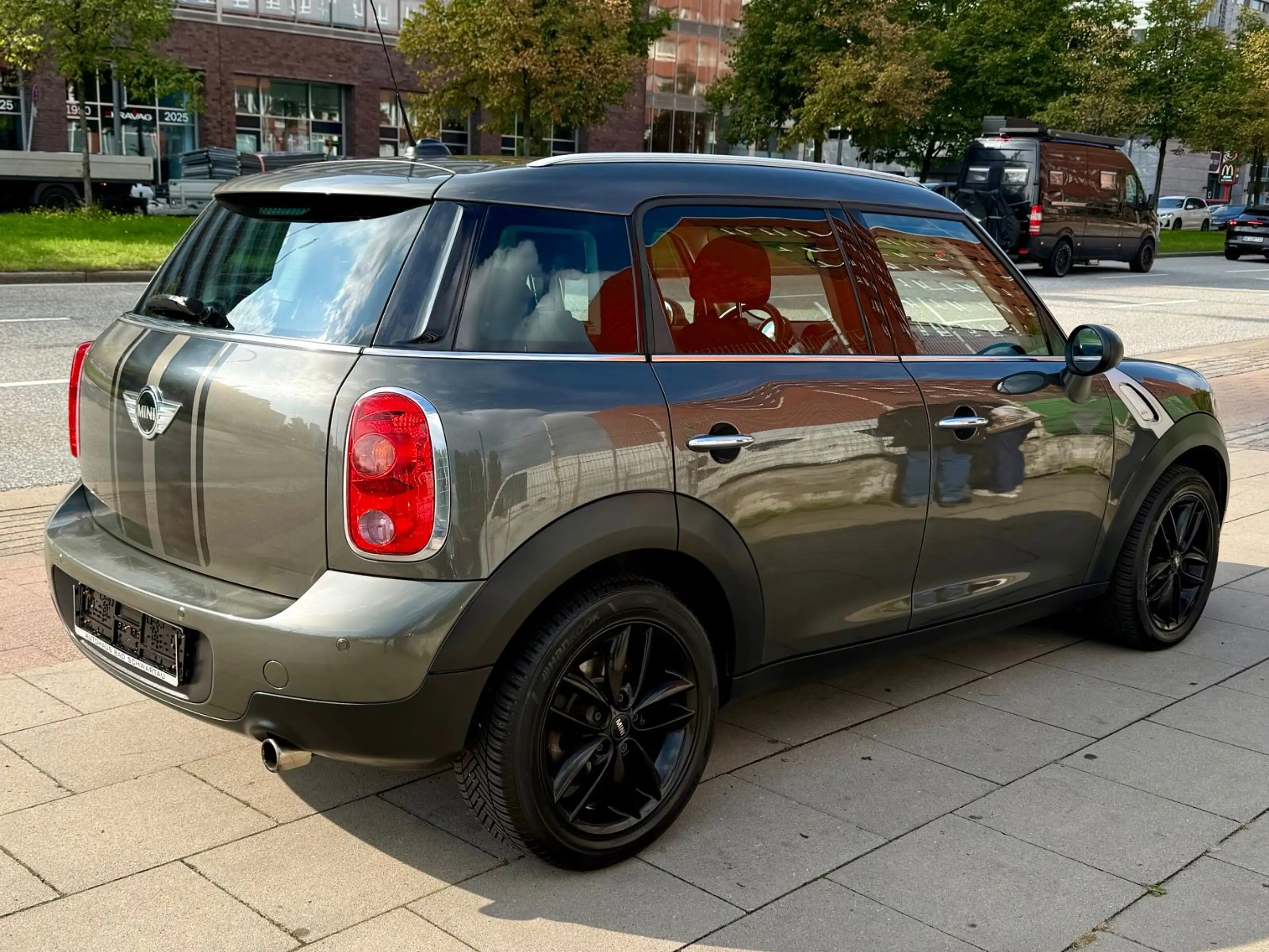 MINI One Countryman One * TÜV NEU — photo 11