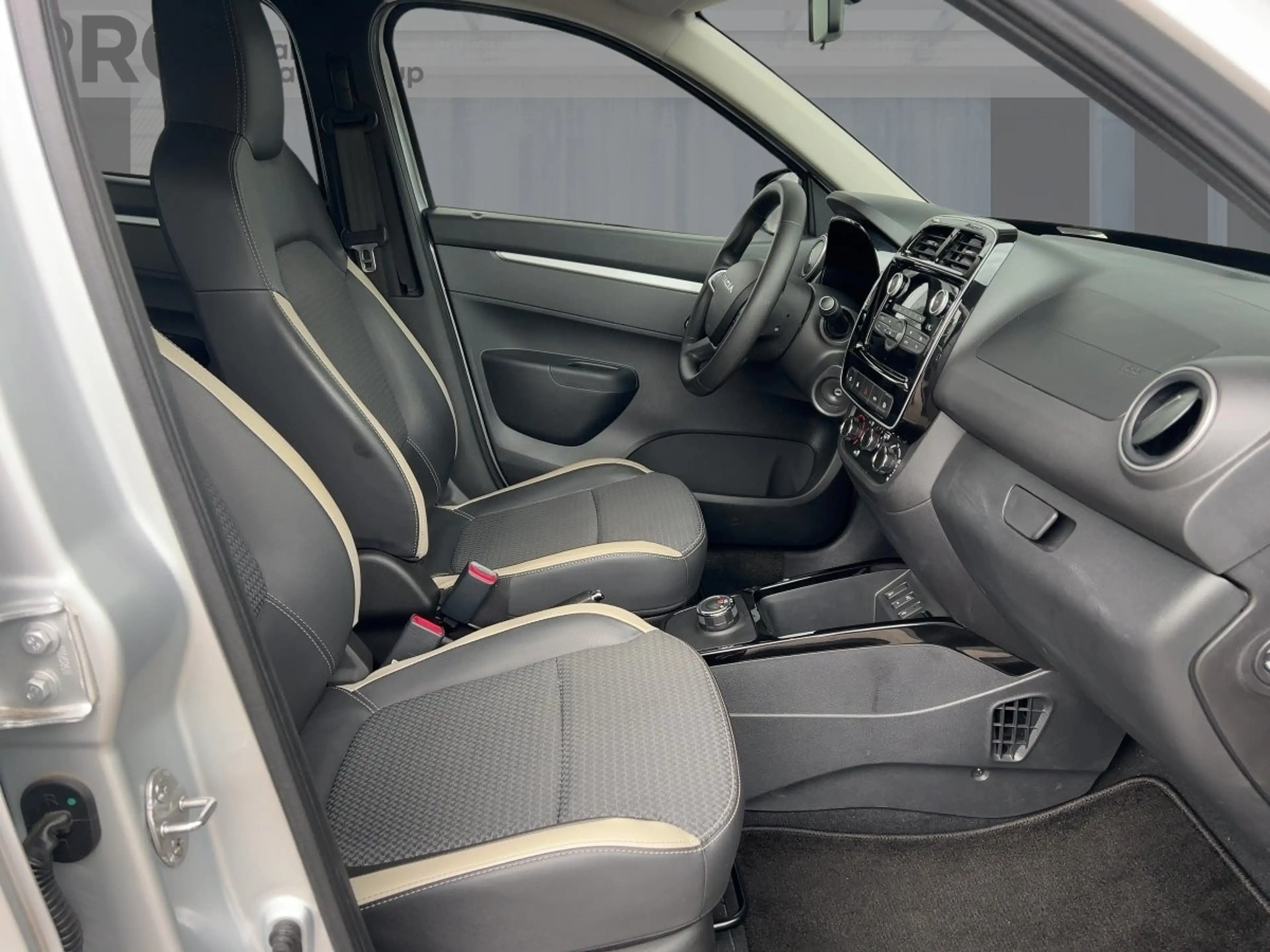 Dacia Spring Essential - KLIMA LED-Tagfahrlicht ABS — photo 8