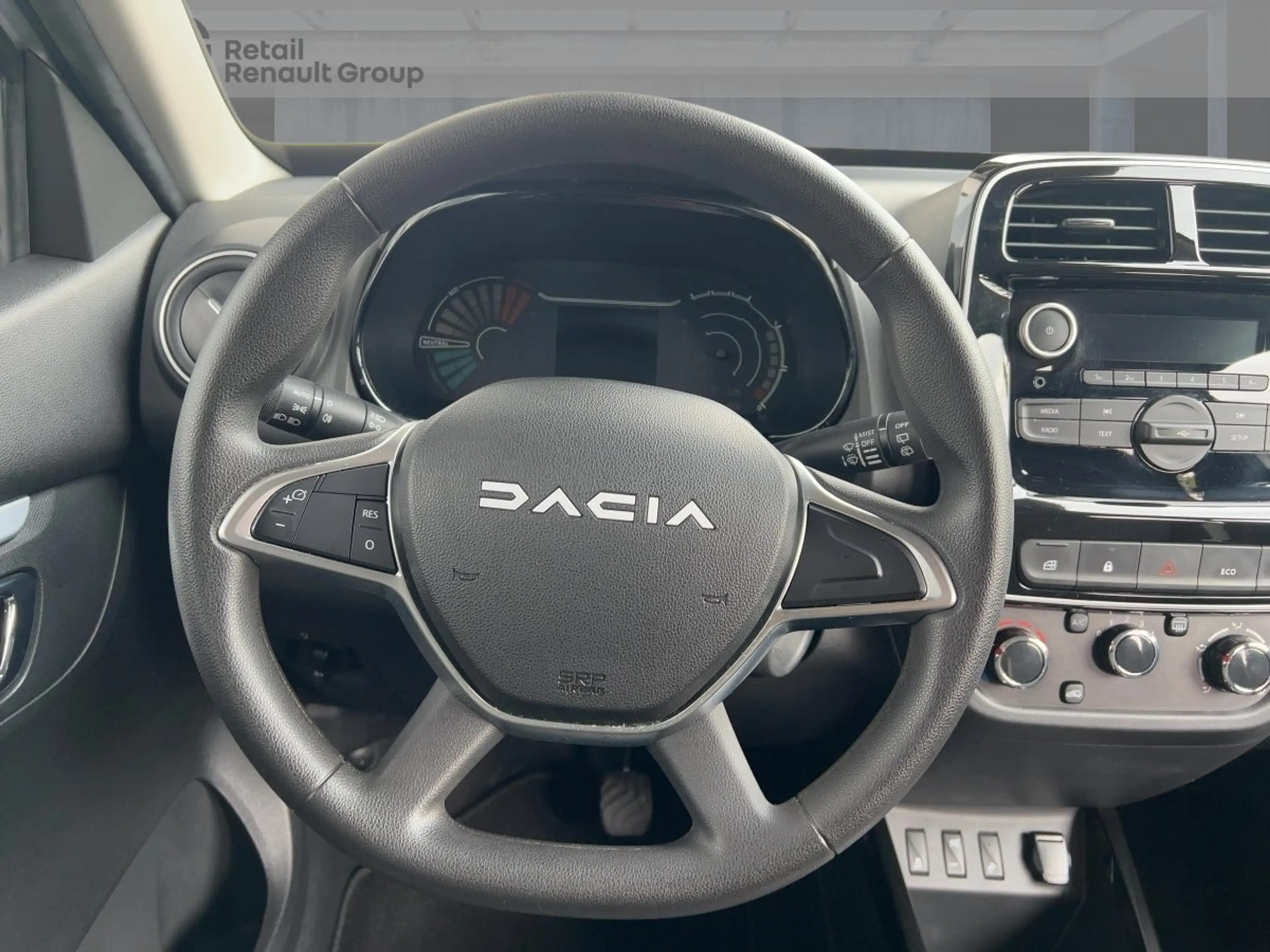 Dacia Spring Essential - KLIMA LED-Tagfahrlicht ABS — photo 11