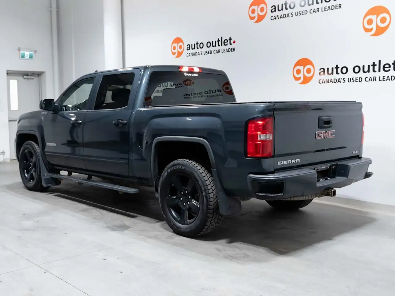 GMC Sierra 1500 снимка GMC Sierra 1500