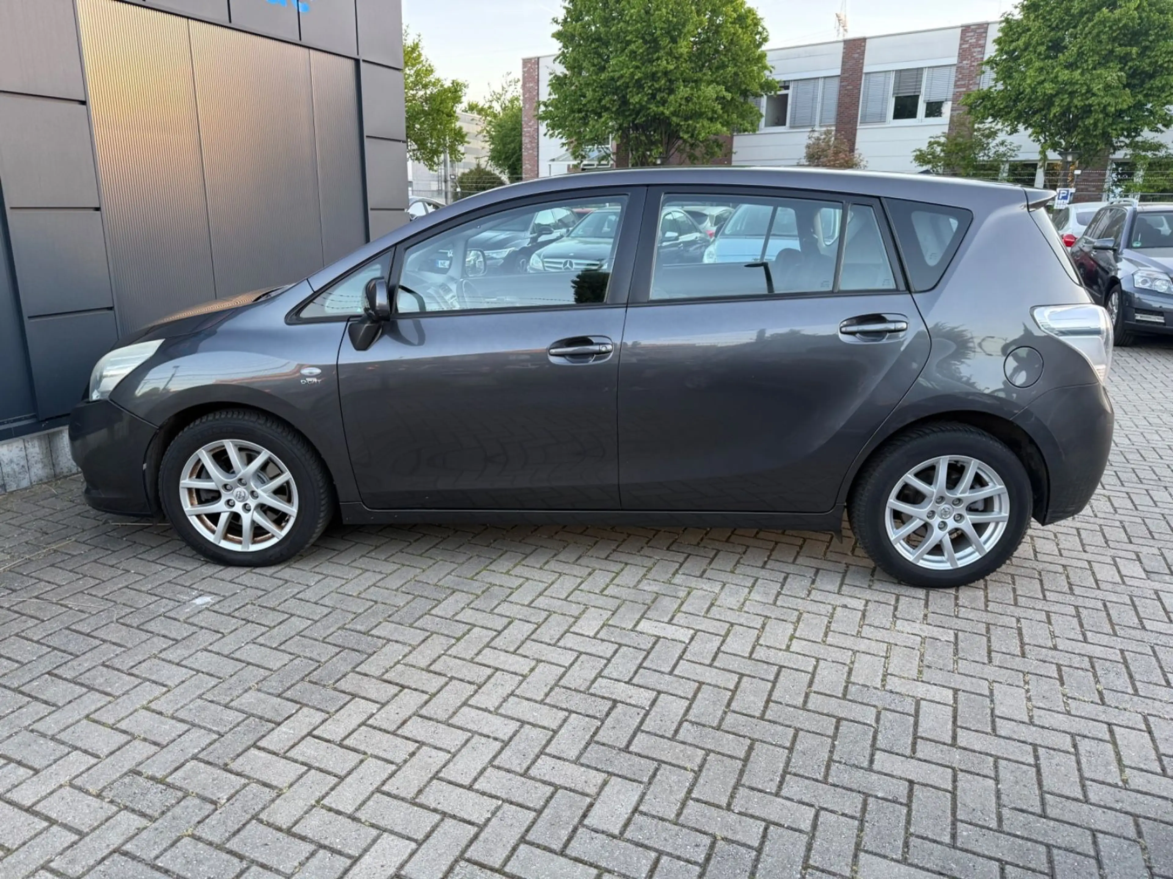Toyota Verso *Automatik — photo 4
