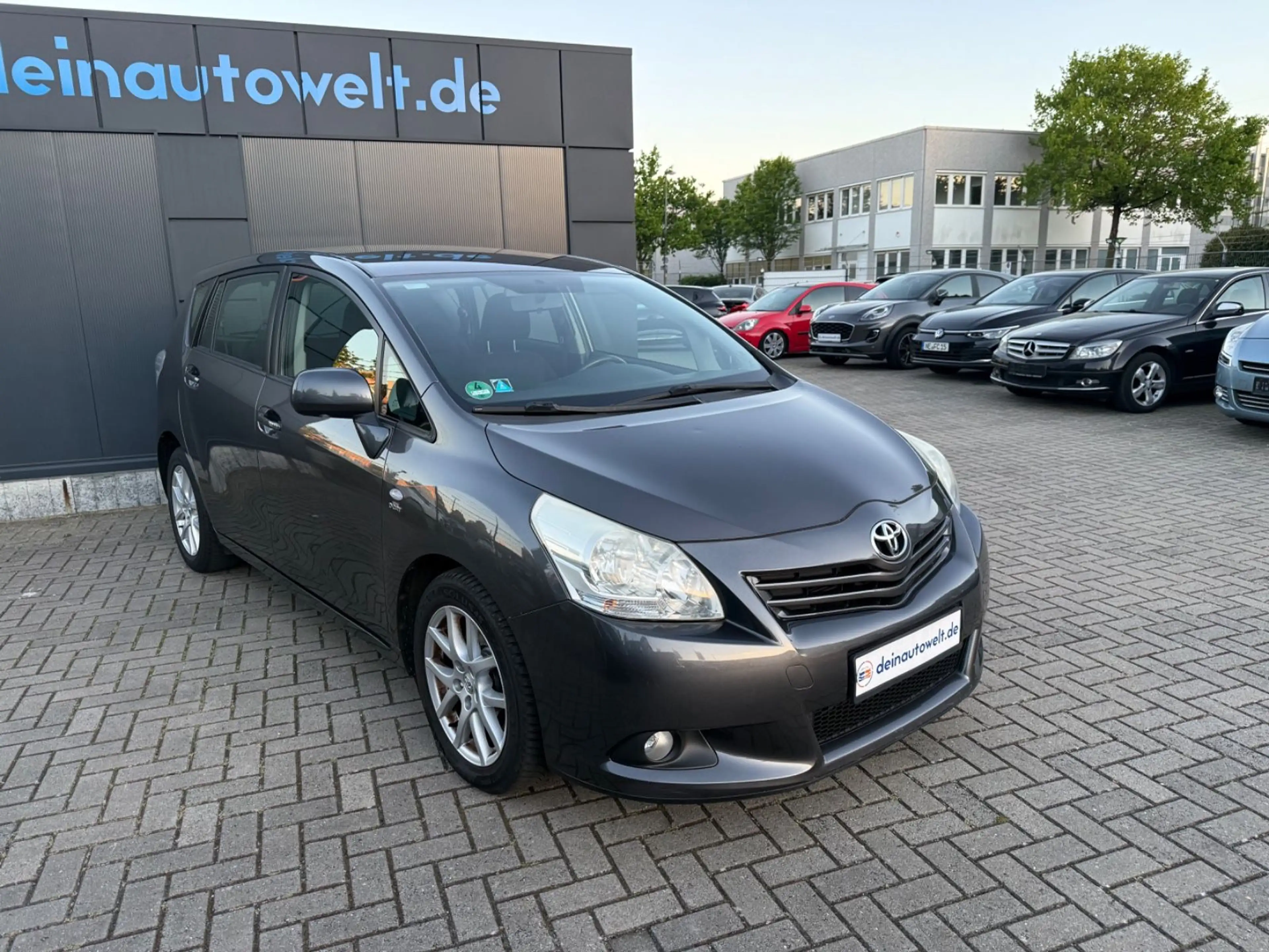Toyota Verso *Automatik — photo 3