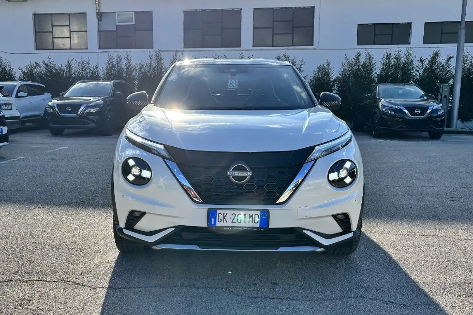 Nissan Juke 1.6 HEV Premiere Edition Weiß - 2