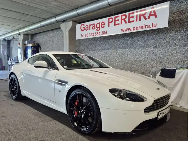 Aston Martin V8 Vantage EUROPA CARBON CUIR NAVI