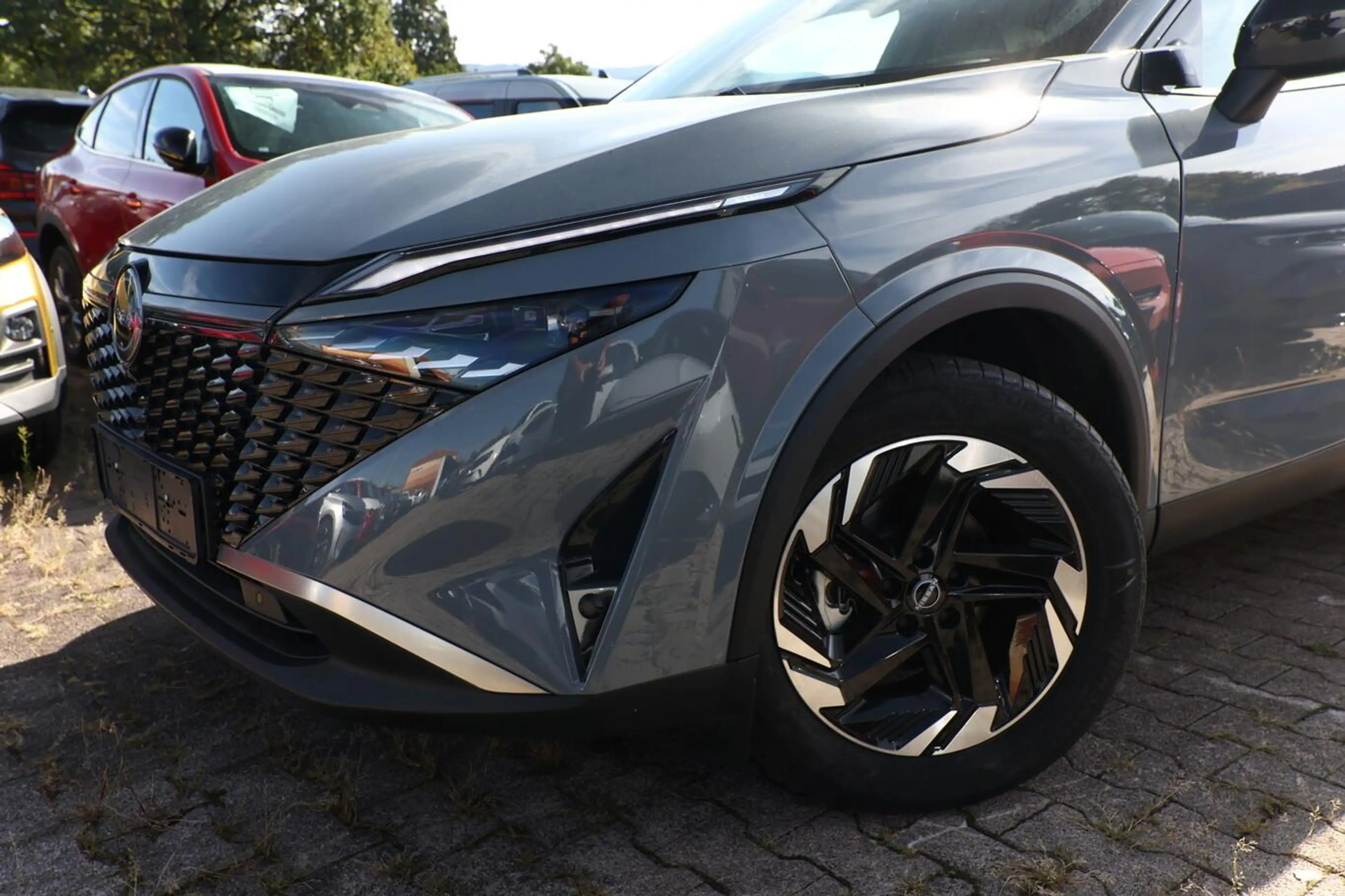 Nissan Qashqai AT N-Connecta Nav SHZ PrivG LED ACC LHZ 116 kW ... — photo 5