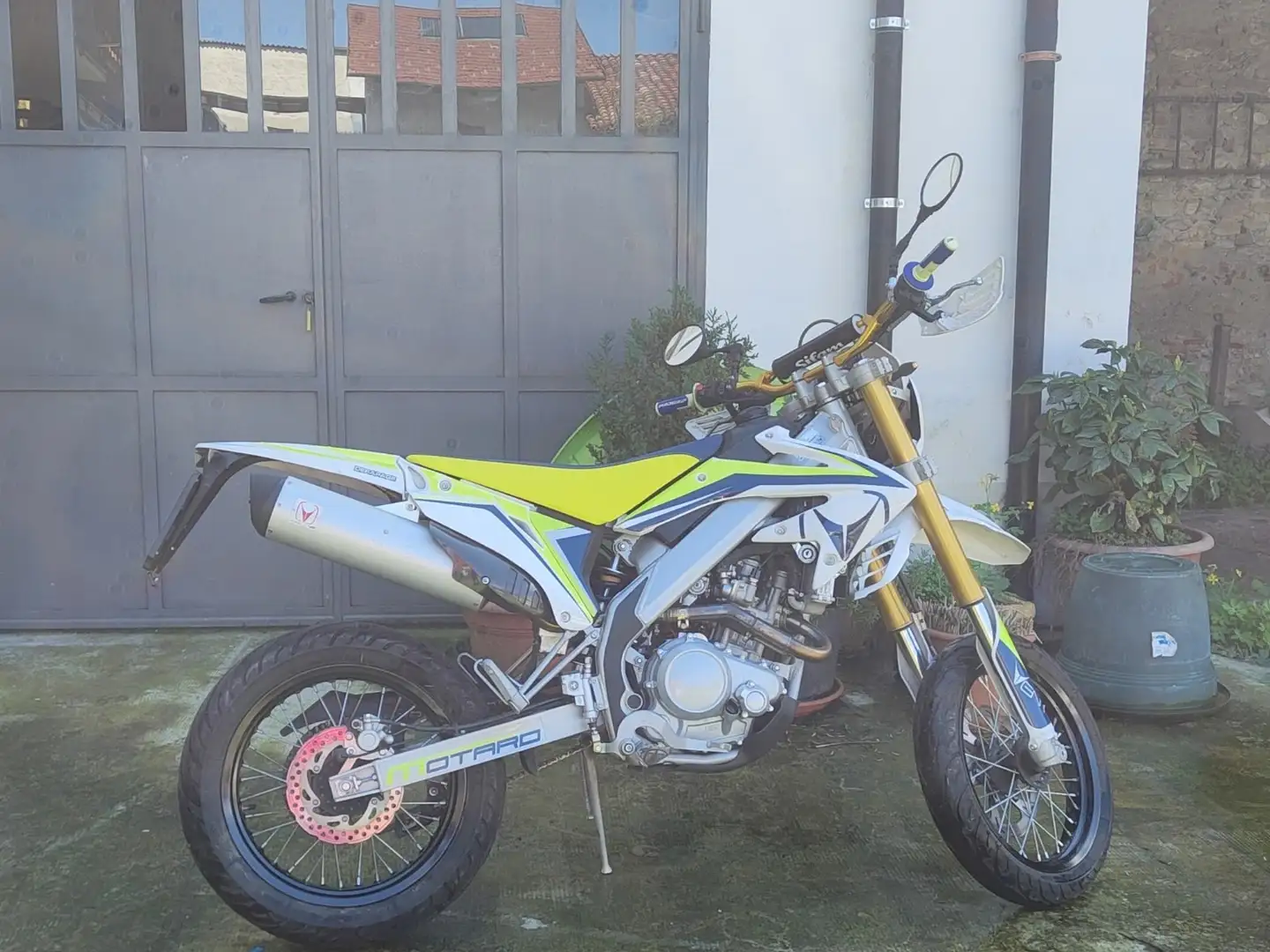 Vent Derapage 125 4T Giallo - 1